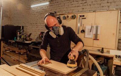 What Makes a Good Wood Moisture Meter for Woodworking?