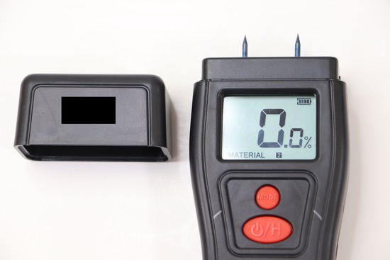 A pin-type moisture meter