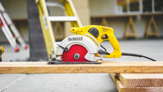 A DeWalt saw, which would make a great gift for a beginner woodworker